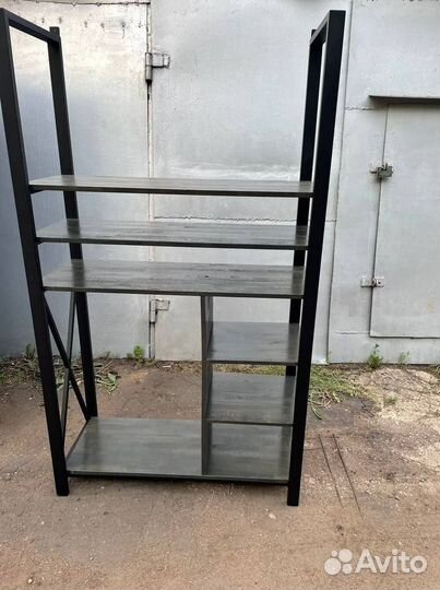 Лофт этажерка для кафе или дома