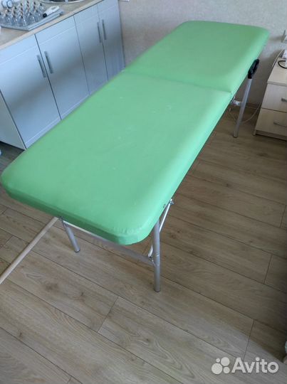 Кушетка косметологическая