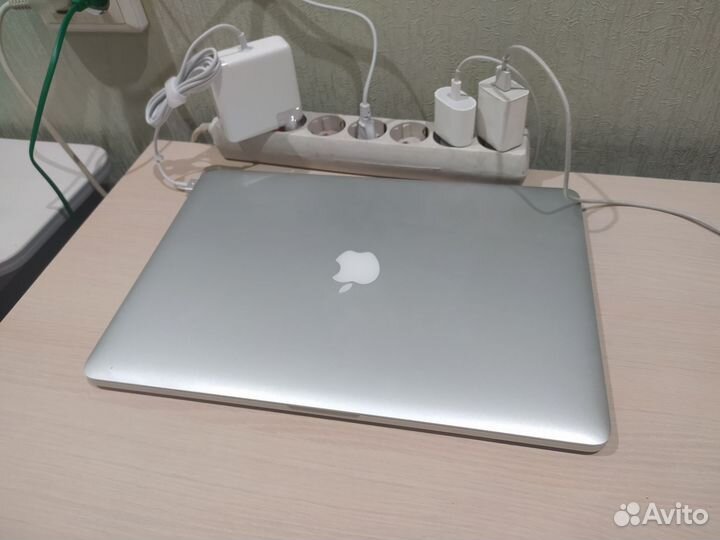 Apple macbook pro 15 late 2013