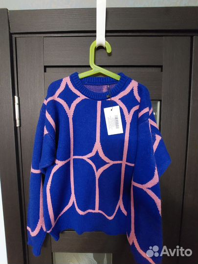Свитер женский новый 44,46