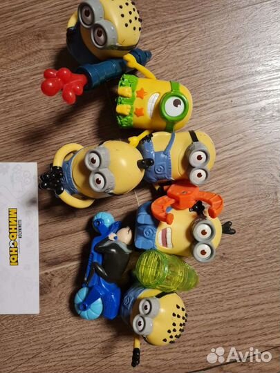 Миньоны из макдональдса