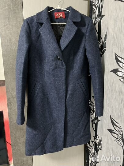 Пальто женское демисезонное 48 размер