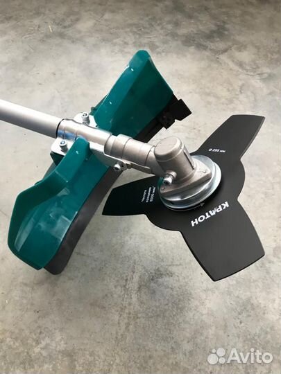 Бензотриммер Кратон GGT-33-2