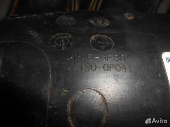 Коллектор впускной (Toyota Highlander)