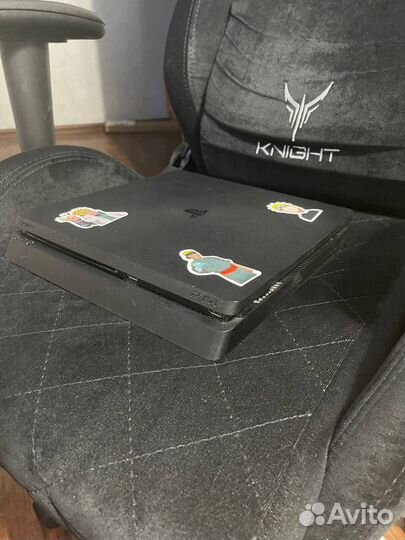 Игровая приставка ps4 slim 1tb