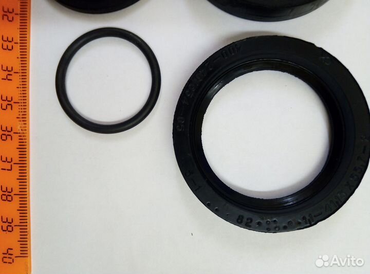 Манжета армированная (сальник)