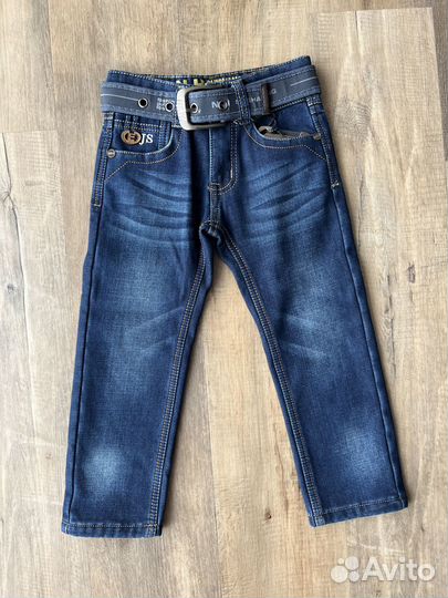 Джинсы на флисе новые на 110 см