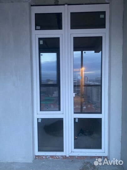 Стеклопакет с дверью