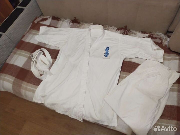 Кимоно для каратэ киокушинкай