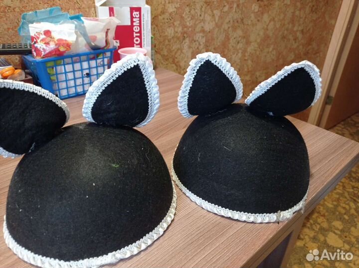 Шапочка пирата, зайки, кошки