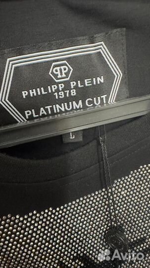 Фирменная футболка Philipp Plein