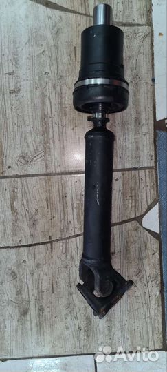 Карданный вал передний