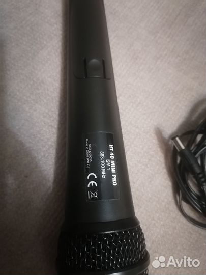 Радио микрофон AKG SR 40 mini pro новый