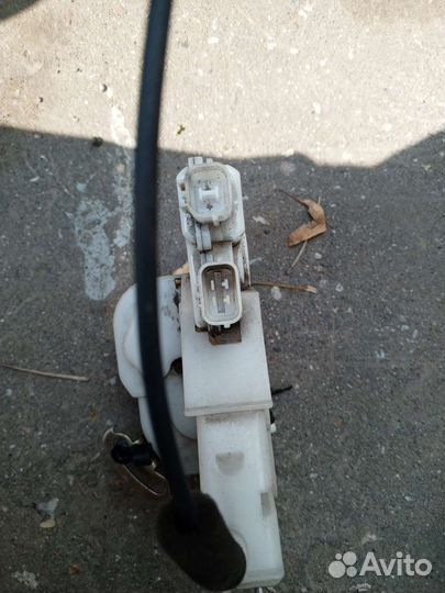 Замок двери Hyundai accord