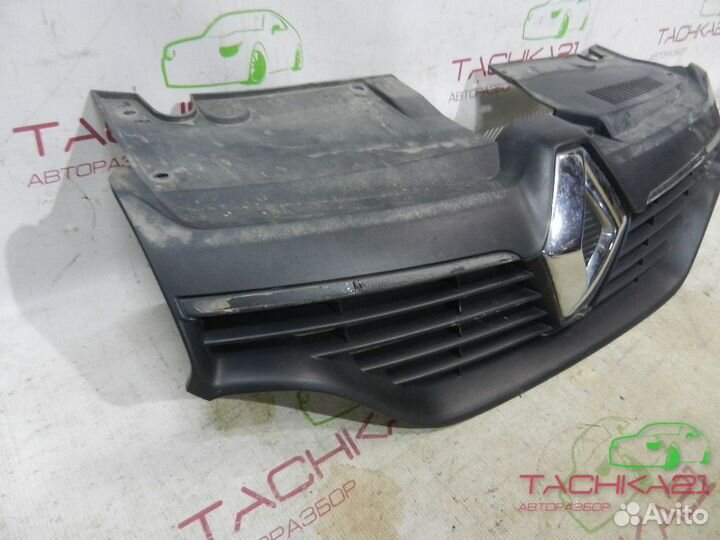 Решетка радиатора renault Logan 2 Sandero 2 14-18