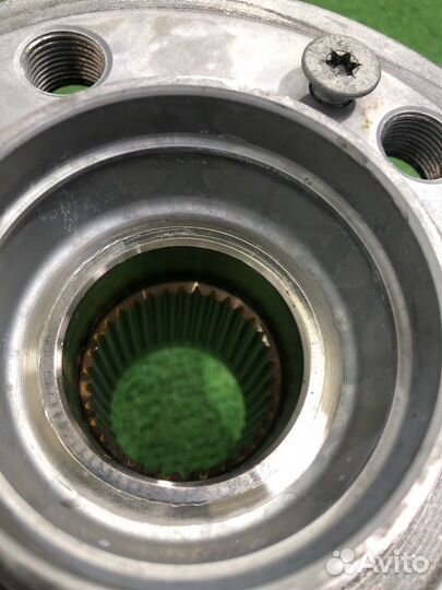 Ступица передняя Mercedes-Benz Gls-Class X167