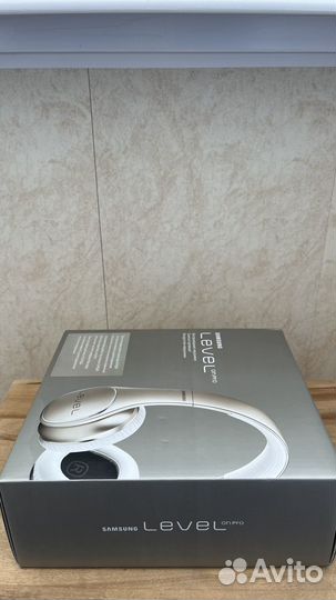 Беспроводные наушники Samsung Level On Pro