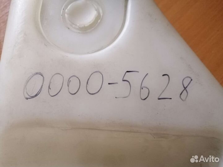 Бачок омывателя /1118 Калина