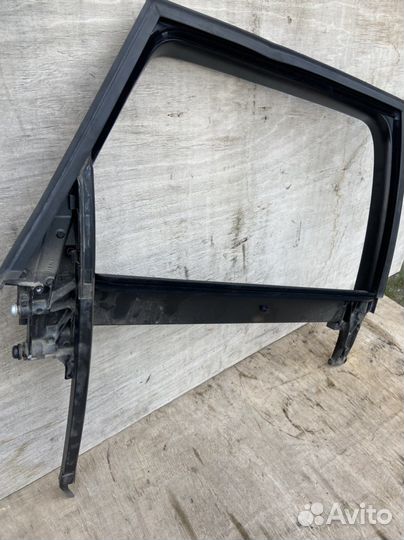 Рамка двери задней правой Audi A3 8P