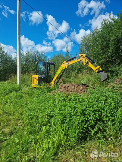 Аренда гусеничного мини-экскаватора