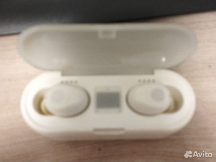 Беспроводные наушники