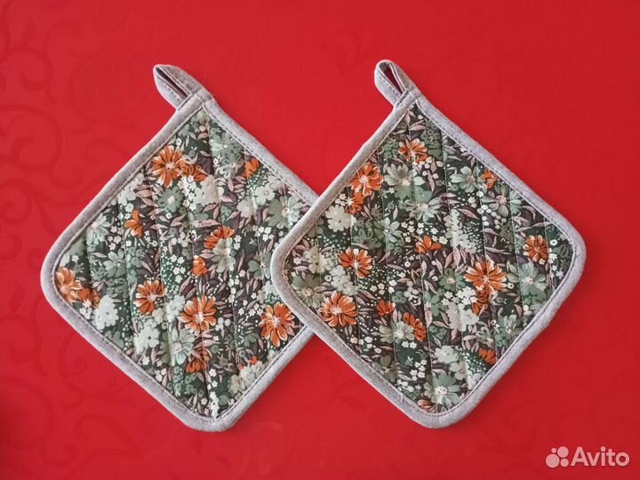 Прихватки для кухни,за обе