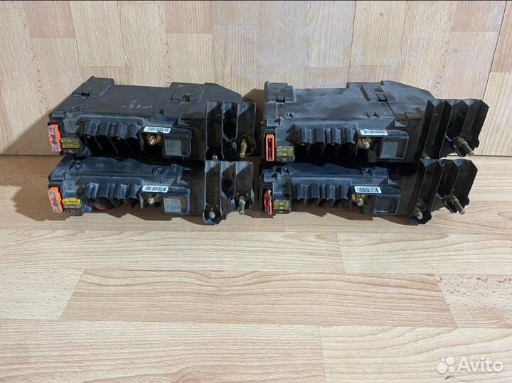 Блок предохранителей Mercedes S-Class W221