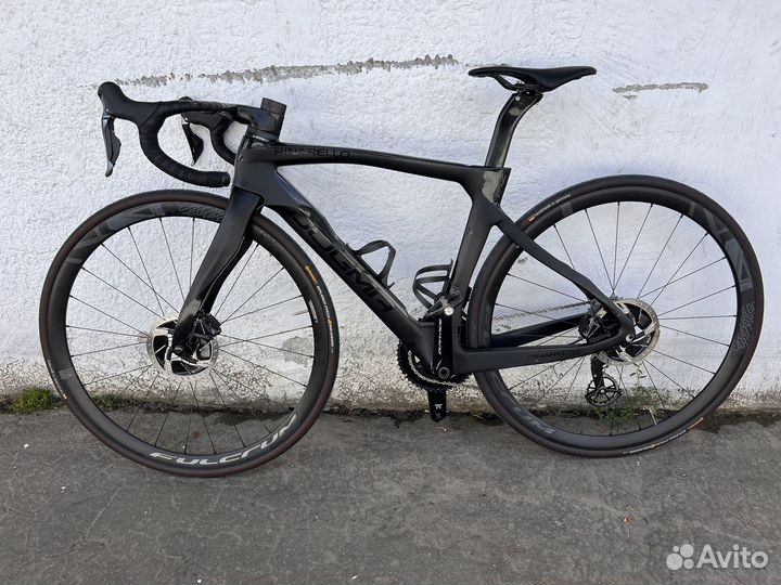 Велосипед Pinarello Dogma F12 dura ace di2 disc