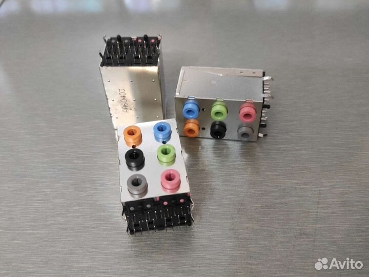 Аудио разъем материнской платы тип 2377 или 2034