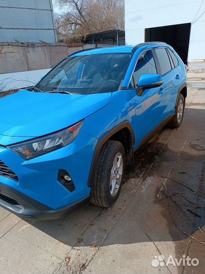 Toyota RAV4 2.5 AT, 2019, 75 820 км