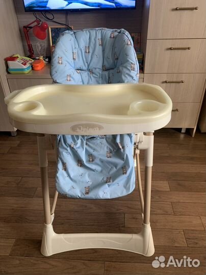 Стул для кормления
