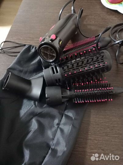 Фен-щетка Remington AS-7051