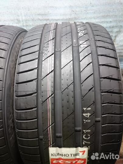 Kumho Ecsta PS71 285/35 R18 101Y