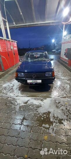 Opel Ascona 1.6 МТ, 1986, 49 698 км