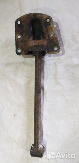 Рычаг правый Dodge Chrysler Intrepid 2.7L