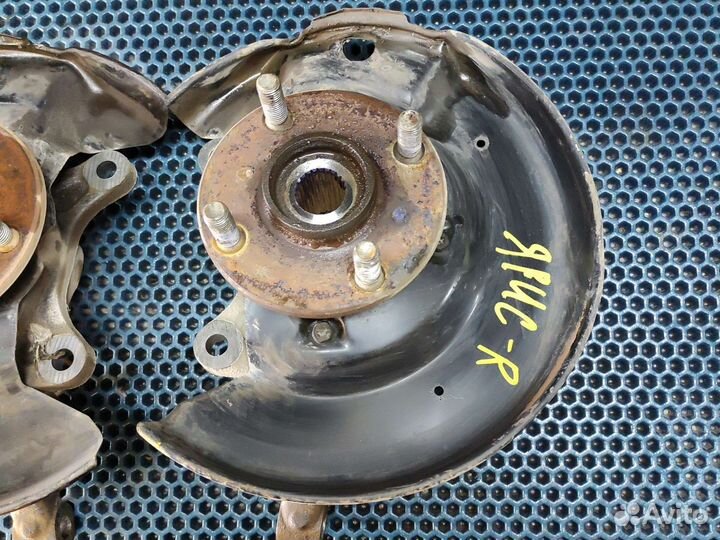 Кулак поворотный Toyota Yaris Funcargo