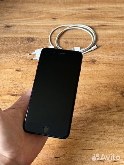 iPhone 7 Plus, 32 ГБ