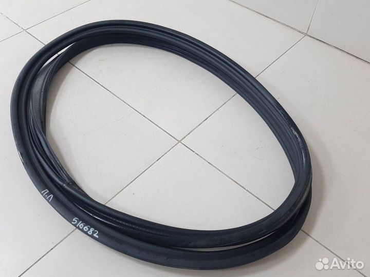 Уплотнитель проема двери передней левой Haval H6 2