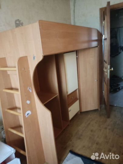 Кровать чердак