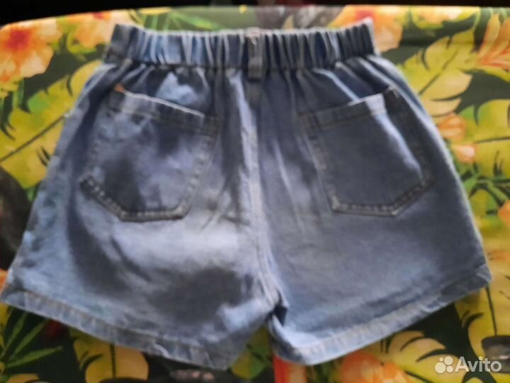 Джинсовые шорты