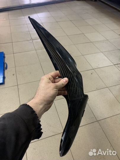 Карбоновый хаггер на VFR1200 F/FD