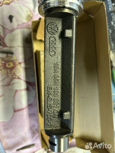 Продам выпускной балансирный вал 1.8 tsi cdab