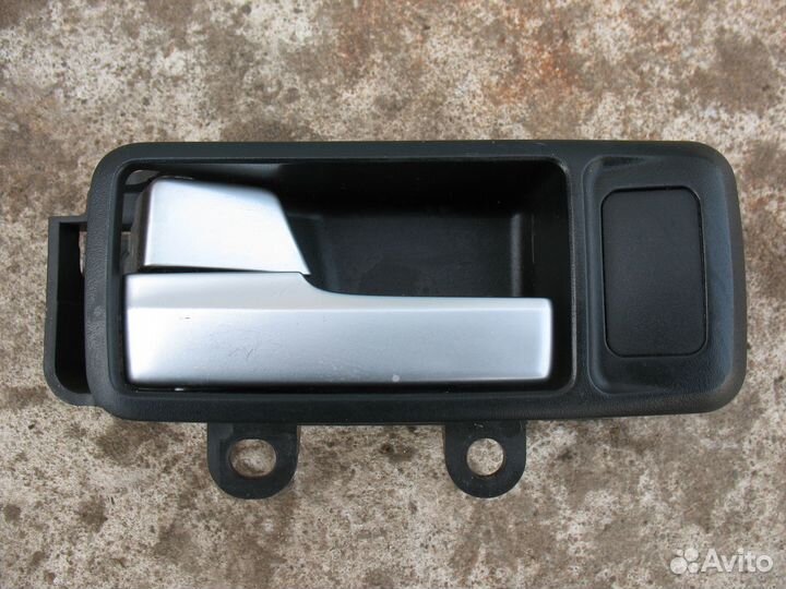 Ручка передней левой двери внутренняя Ford Focus 2