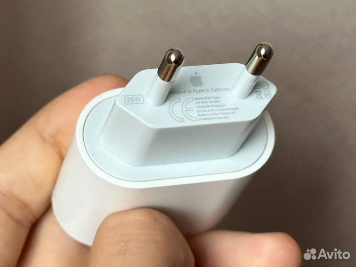 Зарядка на iPhone Оригинал