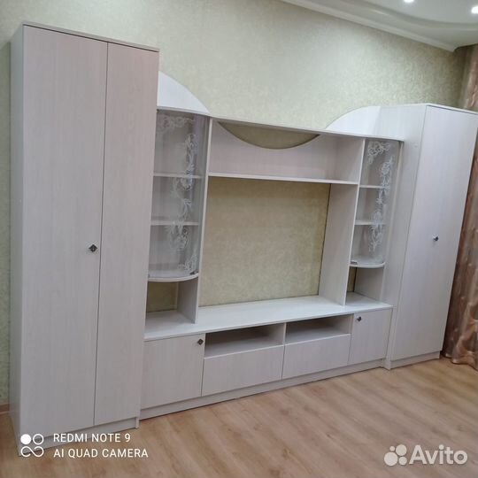 Стенка в гостиную 3,2 m