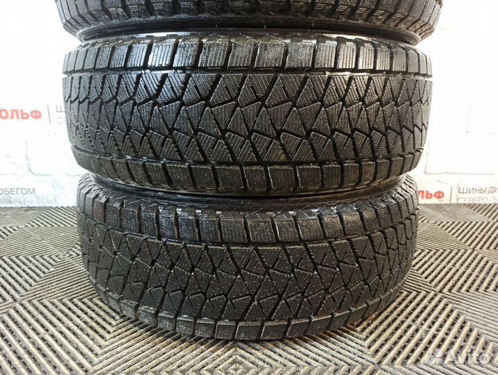 Bridgestone Blizzak DM-V2 225/60 R18 100S