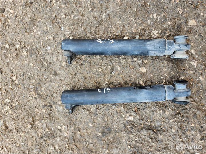 Амортизатор крышки багажника Bmw X5 E70 N62B48B