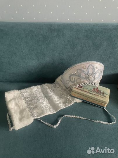 Костюм снегурочки с кокошником