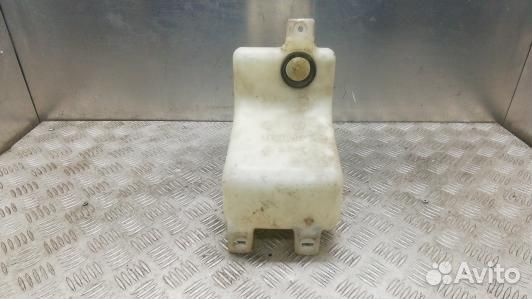 Бачок омывателя land rover freelander 1 (GAD11NL01