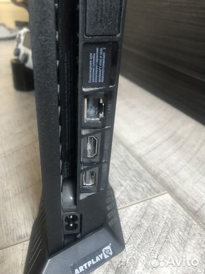 Sony playstation 4 PS4 slim 1tb